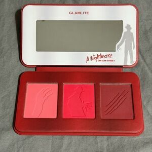 Glamlite A Nightmare on Elm Street Blush Trio Palette